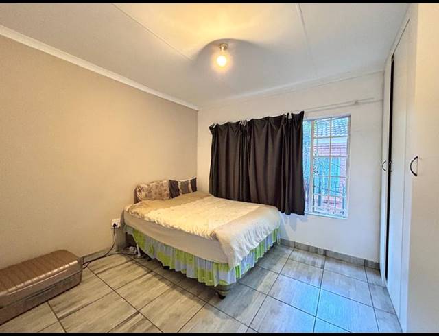 3 BEDROOM TOWNHOUSE FOR SALE IN ELANDSRAND